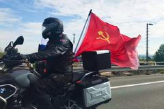 Kolona příznivců Nočních vlků