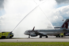 Společnost Qatar Airways spustila přímý let mezi Prahou a Dauhá. K této akci připravila speciální spot