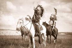 Jednorázové užití / Fotogalerie / Podívejte se na unikátní magické kouzlo starých fotografií amerických indiánů