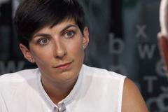 Miliardy pro důchodce? Půjčují si od svých dětí, je to volební dáreček, říká Pekarová