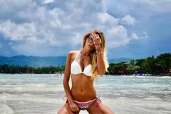 Nejkrásnější atletka světa se vrátila na dráhu. A hned začala provokovat fotkami