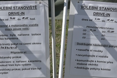 Video: Manuál ministerstva vnitra k volbě v režimu drive-in