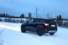 Test celoročních pneumatik