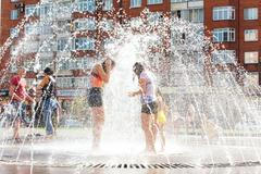 Zahraničí / Ilustrační snímek / Léto / Horko / Vedro / Počasí / Osvěžení / Teplota / Shutterstock