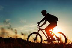 Kolo, jízda na kole, cyklista, cyklistika, ilustrační foto