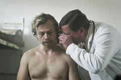 Film o Havlovi je školácký referát. Proč dovedl být vůdce, se nedozvíte