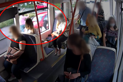 Chtěl utéct před revizorem a způsobil dopravní nehodu