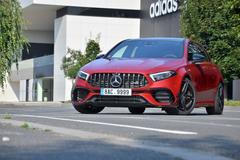 Mercedes- AMG A 45 S (2019 2020)