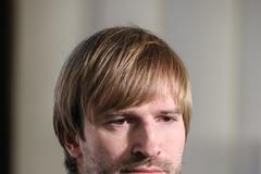 Ministr zdravotnictví Adam Vojtěch, tisková konference, portrét, 2. 04. 2019