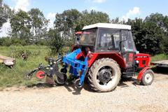 Stroj Terrier na hubení hrabošů