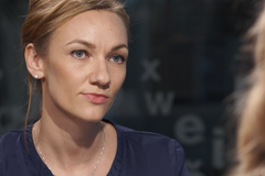 Zmeškalová: Lidé umírají v Chile před nemocnicemi, stodenní karanténa nešla vydržet