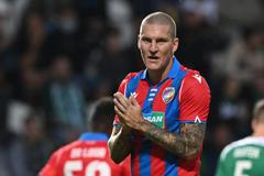 Zdeněk Ondrášek z Plzně slaví gól v duelu na hřišti Bohemians 1905