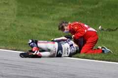 Zraněný Hafizh Syahrin v závodě Moto2 ve Velké ceně Rakouska 2020