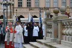 Dominik Duka Mariánský sloup Praha Staroměstské náměstí