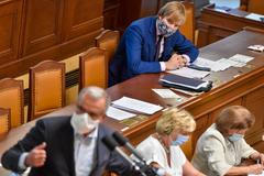 Jednání sněmovny 16/09