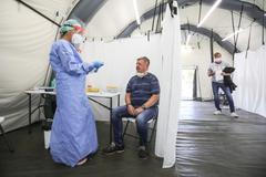 Fronty na odběrová místa, koronavirus, Praha