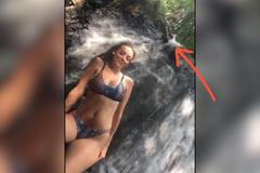 Kráska se fotila u vodopádu, zatímco za ní se odehrál strašlivý pád