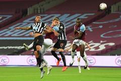 fotbal, anglická liga, Premier League - West Ham United v Newcastle United, Tomáš Souček