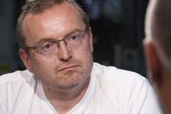 Bláha: Chytrá karanténa není chytrá, v Praze nedořešili stovky kontaktů, Babiš selhal