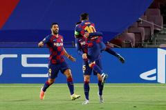 Sestřih z utkání Barcelona - Neapol