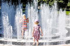 Zahraničí / Ilustrační snímek / Léto / Horko / Vedro / Počasí / Osvěžení / Teplota / Shutterstock