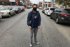 Student Alexander, volič demokratů, reportáž z USA.