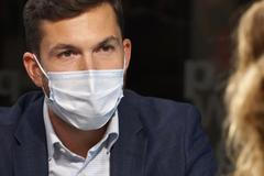 Slevy jsou droga, covid je šance, jak s tím skončit, nechci podporovat konzum, říká Mička