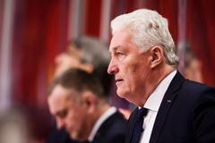 Švédské hry 2020, Česko - Finsko: Český trenér Miloš Říha