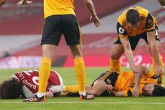 Střet Davida Luize s Raúlem Jimenézem, Arsenal - Wolverhampton