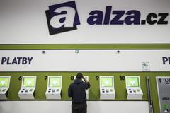 Alza, centrála Holešovice, prosinec 2019, nakupování, obchod, elektronika, ilustrační foto