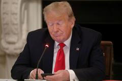 Trump, Donald, mobil, Twitter, heslo, telefon, sociální sítě, USA