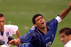 FILE PHOTO: 1994 FIFA World Cup - Group D - Argentina v Greece - Foxboro Stadium, Boston