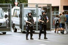 Švýcarská policejní hlídka.