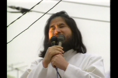 Útok sarinem v tokijském metru