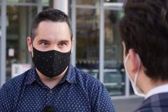 Mluvčí Tesco: Lidé mají z nákupů strach, v sobotu je o 50 % zákazníků víc