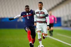 fotbal, UEFA Liga národů 2020, Francie - Portugalsko, Paul Pogba, Cristiano Ronaldo