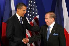 Obama v Praze s Václavem Havlem