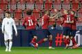 Čeští fotbalisté slaví gól v zápase Ligy národů Česko - Izrael