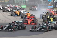 Start Velké ceny Eifelu formule 1 2020