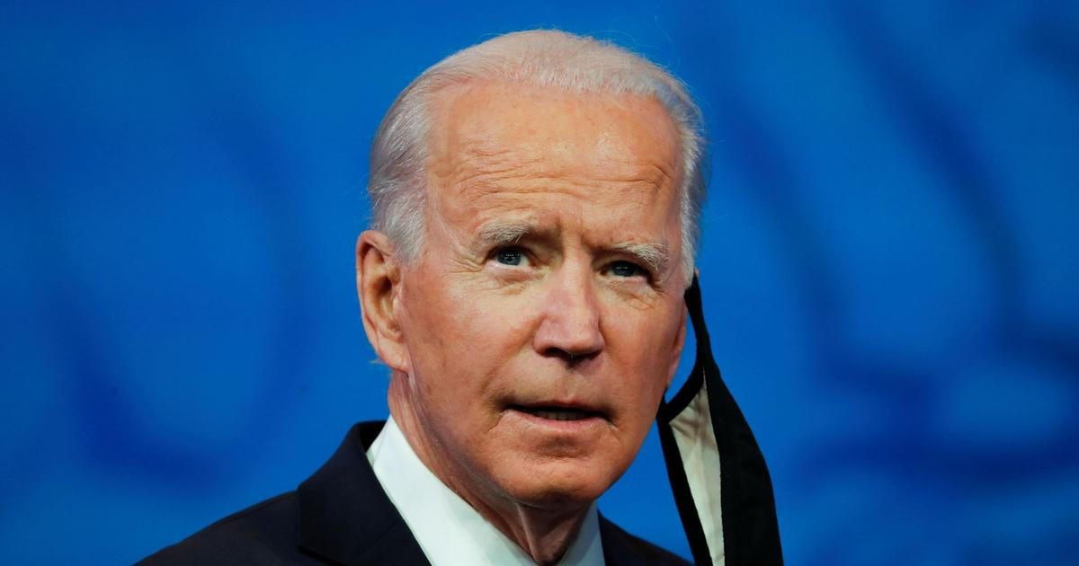  „Co jsem se chtěl zeptat?“ Zmatený Joe Biden na nahrávce odhaluje utajované informace