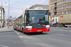 Autobusy, MHD Praha - ilustrační foto