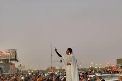 Súdán žena v bílém