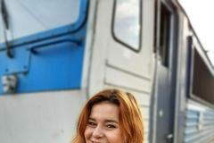 Bláznivá průvodčí Nikola Šponiarová