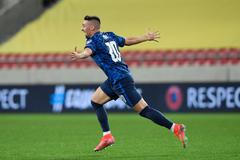 Róbert Mak slaví gól v utkání kvalifikace MS 2022 Slovensko - Rusko