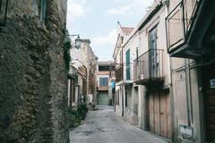 Jednorázové užití / Fotogalerie / Jak to vypadá v italské vesnici, odkud pochází Bidenova manželka