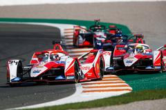 Testy formule E před sezonou 2021-22