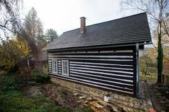 Opravy chaloupky Maxe Švabinského