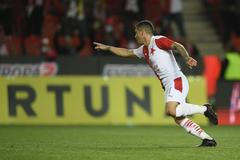 4. kolo Fortuna:Ligy 2020/21, Slavia - Teplice: Nicolae Stanciu slaví gól Slavie