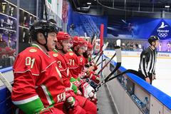 Alexandr Lukašenko v listopadu 2020 během turnaje amatérů v Minsku