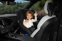 Volvo dětské autosedačky ilustrace